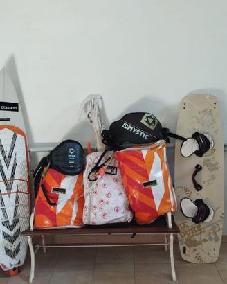 Attrezzatura completa kitesurf