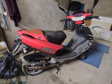 Scooter  SR 50 ROSSIFUMI
