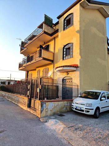 3 LOCALI A SCAFATI