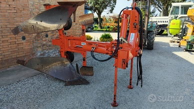 Aratro spada e gatti fuorisolco monovomero