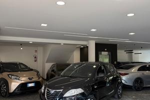 Lancia Ypsilon 0.9 TwinAir 85 CV 5 porte S&S Gold