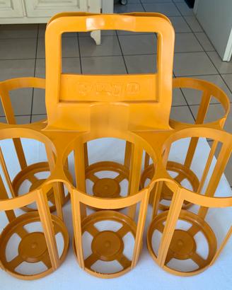 Portabottiglie in plastica