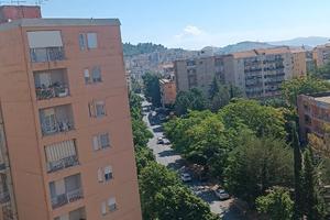 Quadrivani panoramico, tripla esposizione