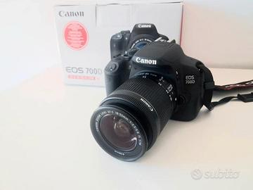 Canon EOS 700D