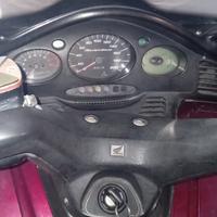 HONDA SILVER WING 600