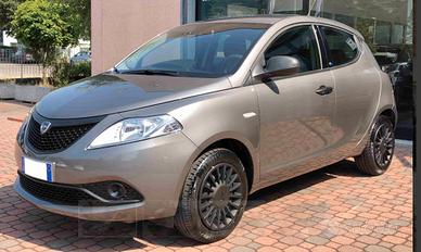 Lancia Ypsilon 1.2 UniPro - garanzia NO VINCOLI