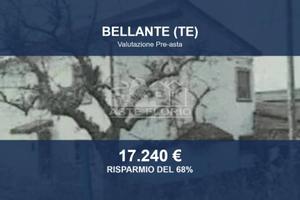 Immobile in asta di 211 m² a Bellante
