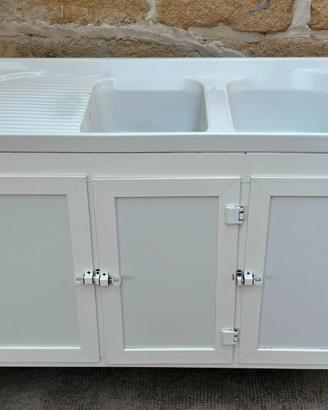 mobile lavabo esterno/interno in PVC e ceramica