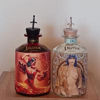 BOTTIGLIE VUOTE ICONICHE DI GIN JROSE ORIGINALI