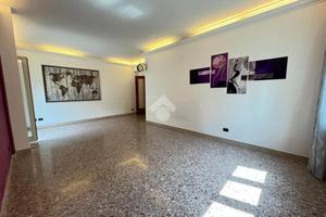 4 LOCALI A VALLERANO