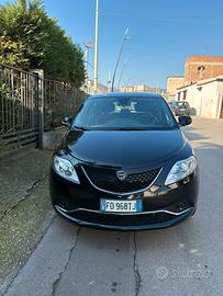 Lancia Ypsilon 1.2 GPL