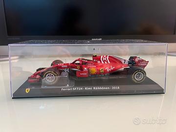 Modellino ferrari