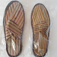 pantofole da camera nuove per la coppia