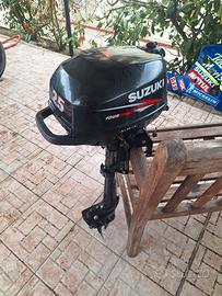 Motore suzuli 2,5 cv  come nuovo