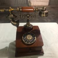 Telefon vintage legno