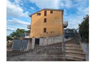 Box/Posto auto Osimo [A4320992]