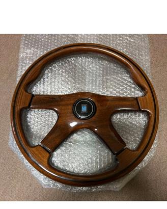 volanti Nardi radica + pomello 