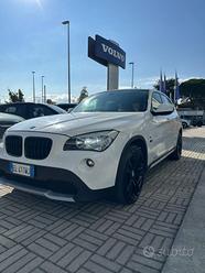 BMW X1 sDrive18d Attiva CON GARANZIA automatica