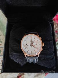 CRONOGRAFO ORO 18 K VENUS 