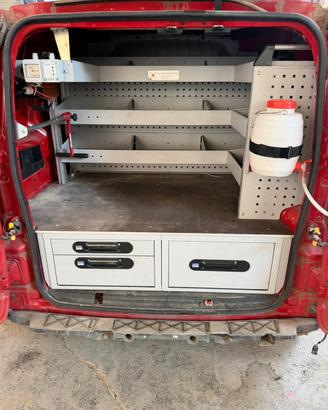 Allestimento per Fiat fiorino