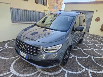MERCEDES-BENZ Citan 1.5 110 CDI Tourer NAVI RETR