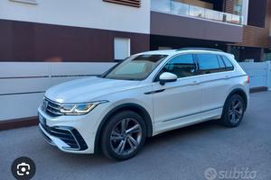 Tiguan R Line 1.5 benzina