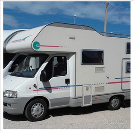Adria Adriatik 572 DK Fiat 2.3 clima porta-moto