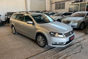 Volkswagen Passat 2.0 TDI Comfortline BlueM. Tech.