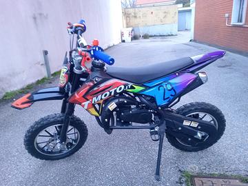 Mini moto 10/10 PREZZO TRATABILE