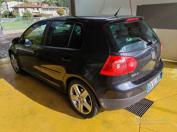 Vendo golf 5