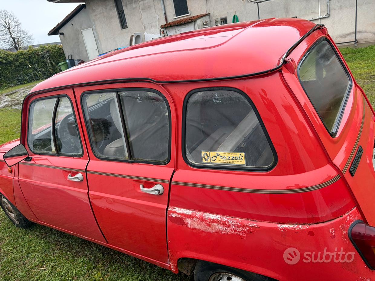 RENAULT 4