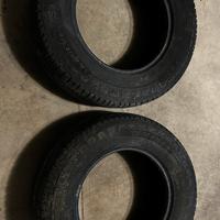 2 pneumatici per furgoni/camper 215/70 r15 C