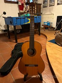 Chitarra acustica Yamaha