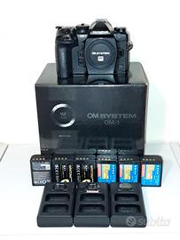 Olympus OM1+ 6 batterie BLX-1 e caricatori