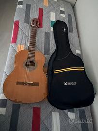 CHITARRA CLASSICA ROBERTO FONTANOT VIBRA 100