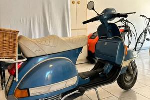 Vespa 125 px