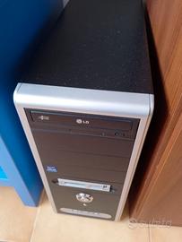 Torretta pc core i3,4gb RAM hdd 512