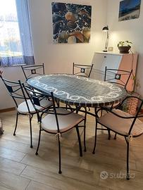 Tavolo in pietra da interno