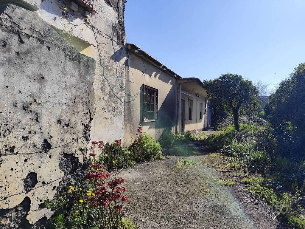 Rustico / Casale di 200 m² a Boscotrecase - Vista 5