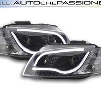 Fanali anteriori per Audi A3 8P 03 08 sfondo nero