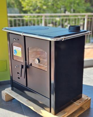 Cucina a Legna con Forno Nada
