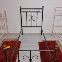 Letto singolo in ferro battuto 