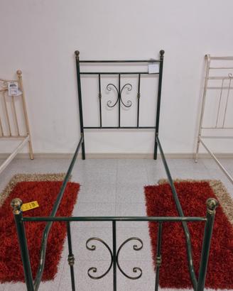 Letto singolo in ferro battuto 