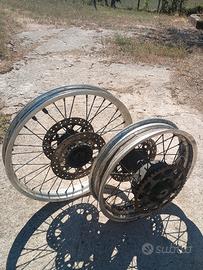 Coppia cerchi Yamaha super tenere xtz 750 3ld