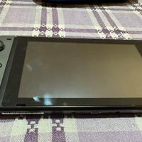 Nintendo switch con giochi inclusi