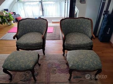 Poltrone con pouf