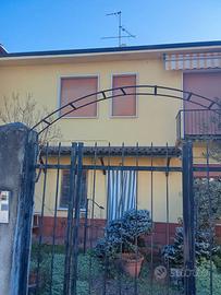 Bilocale ristrutturato a Casorate Primo