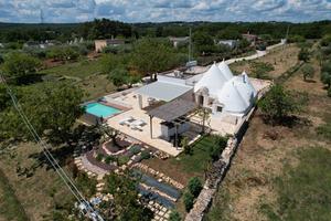Trulli Villa Tre Piantelle