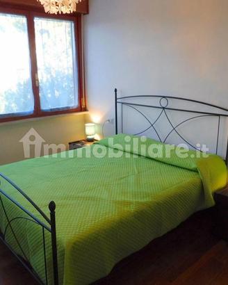 SPALLIERA LETTO MATRIMONIALE IN FERRO BATTUTO