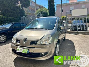 RENAULT Grand Modus .